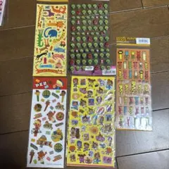 カラフルな動物とガチャピンとPEZシールセット