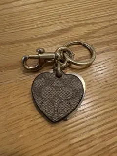 coach ハート型　キーリング