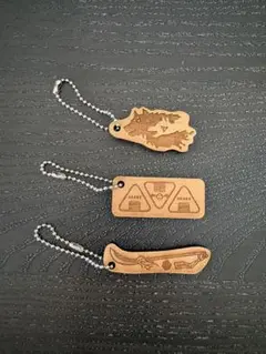 呪術廻戦 木製ストラップ3品セット