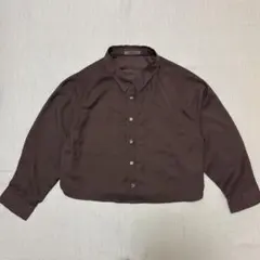 NICE CLAUP ブラウン クロップドシャツ 長袖