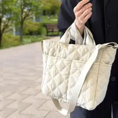 アイボリー キルティングトート A4 軽量 2WAY 韓国 通勤バッグ 大容量