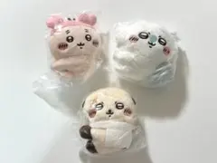 ちいかわ クリップぬいぐるみ2 3種 モモンガ,古本屋(カニちゃん),ラッコ