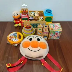 アンパンマン　パン工場　天才脳積み重ねカップ　えあわせキューブ　タンバリン