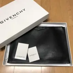 GIVENCHY アンティゴナ　クラッチバッグ　ジバンシィのサムネイル