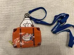 東京ディズニーリゾート ミッキー スーツケース型パスケース