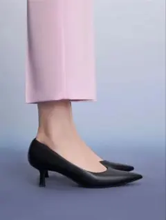 【美品】Charles&Keith 黒パンプス