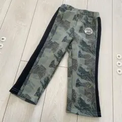 【新品・タグ付】迷彩柄 恐竜 ロングパンツ 120 お揃い　色違い　兄弟