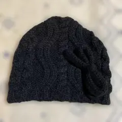 MIUMIU ミュウミュウ 黒 ケーブル編み ニット帽 リボン付き レディース MIUMIU ミュウミュウ 黒 ケーブル編み ニット帽 リボン付き