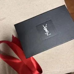 YSL ギフトボックス 小型 ブラック