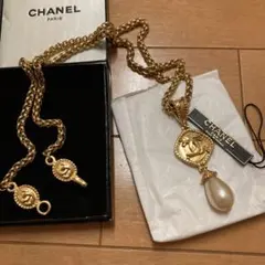 超希少KARL LAGERFELD 筆記体ロゴペンシル ロングネックレスR135 