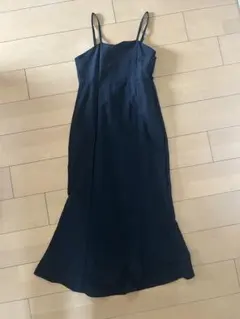 グレイル　黒のキャミソールロングワンピース