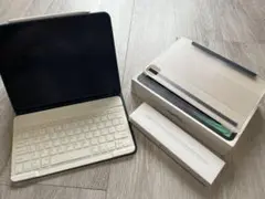 【お得セット】iPadPro11第1世代+ApplePencil+キーボード付き