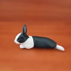うさぎ ミニチュア フィギュア 置物　チョコエッグ　海洋堂