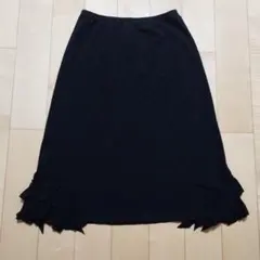 【TOKUKO 1er VOL】ブラック フリルヘム ミディ丈スカートのサムネイル