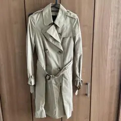 ベージュ トレンチコート ダブルブレスト