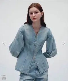 只今値下げ中【新品未使用】THE TOE Pericles Peplum Top - メルカリ