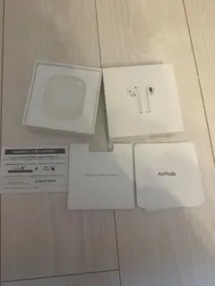 Apple AirPods 空箱のサムネイル