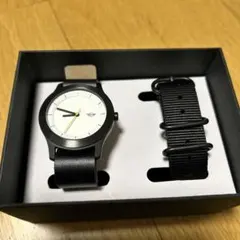 Item thumbnail for item 3b879e55-bbcb-493e-bc3f-ff5ef494c5d8