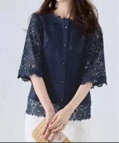 新品　ラナン　花レースデザインブラウス　Mのサムネイル