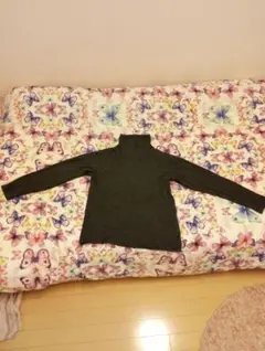 ダークグレー タートルネックニット 140cm〜150cm