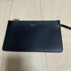 未使用 品フルラ FURLA フラグメントケース　ブラック