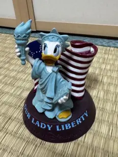 Item thumbnail for item e7b32c48-43bc-4c2f-bc3c-d64bd2ec7348