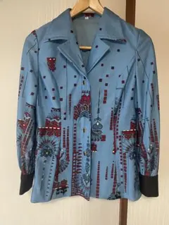 テーラードジャケット