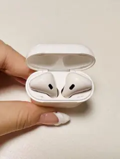 AirPods第2世代　充電ケース付き