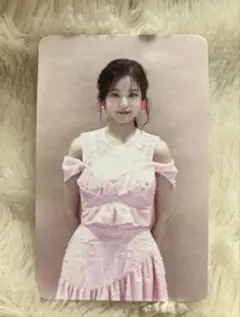 【値下げ】IVE IZ*ONE ウォニョン　トレカ