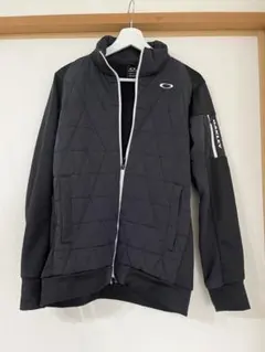 OAKLEY オークリー 中綿ジャケット ブラック JPN Mのサムネイル