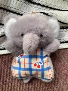 Item thumbnail for item 9737b618-7f64-4ca1-8c5d-20ca6e17ecd3