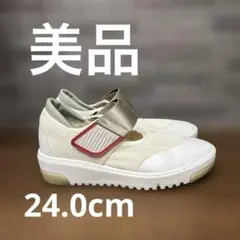 【美品】厚底スニーカー　白