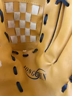 Item thumbnail for item 997dc1bd-2863-43c2-8358-d3360f48501a