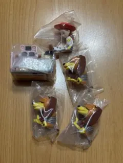【匿名配送】トイストーリー 肩ズン まちぼうけ ディズニーモータース ５つセット