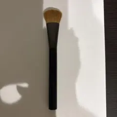 조르지오 아르마니 뷰티 블랜딩 파운데이션 브러쉬