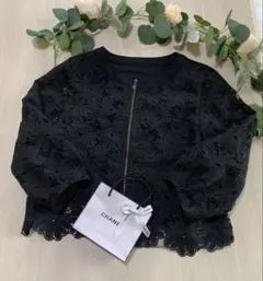 HIROKO BIS ブラック レース　ノーカラージャケットのサムネイル