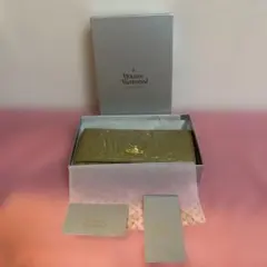 Vivienne Westwood 長財布 ゴールド オーブ柄