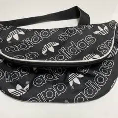 adidas ボディバッグ ブラック/ホワイト