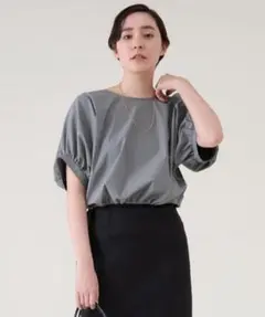 マルティニーク☆ファブリックコンビギャザープルオーバー☆グレーのサムネイル