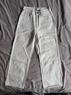 Flugge ホワイト　キナリ　ワイドデニム