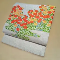 名古屋帯 花柄刺繍 綺麗なシルバー