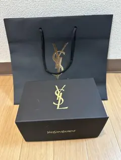 Yves Saint Laurent ショッパーとボックス
