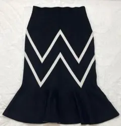 DURAS フレアスカート 黒と白のジグザグデザイン