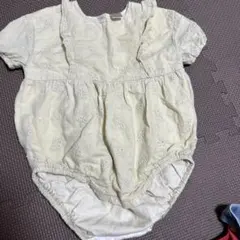 Petit a Petit フリル付きロンパース