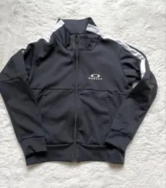 Item thumbnail for item 68f63b5a-13f2-47b9-b251-a73c6f8eb90c