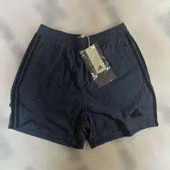 新品　アディダス　Ｌサイズメッシュ裏地付き　ハーフパンツ　ネイビーのサムネイル
