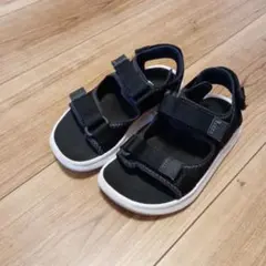 最終値下げ！ニューバランス　サンダル　17cm