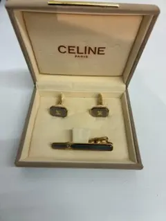 2025年最新】celine ネクタイピンの人気アイテム - メルカリ