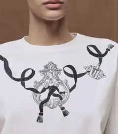 エルメス 2026SS プレタ Tシャツボクシーフィット《カルトゥッシュ