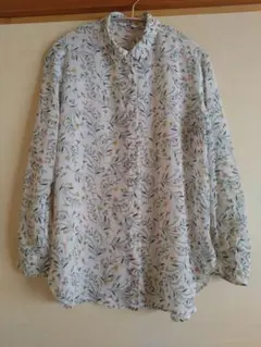 UNIQLO 花柄 長袖シャツ